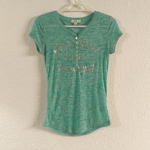 Aeropostale T-shirt Half Button Up